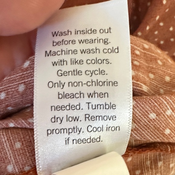 LC Lauren Conrad Terracotta Dotted Blouse - Picture 4 of 12